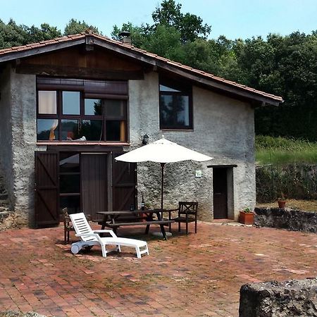 Can Janot Villa Olot Eksteriør billede